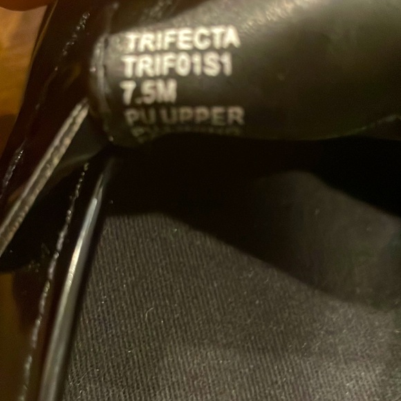 STEVE MADDEN  'Loafer Trifecta' - Picture 8 of 16